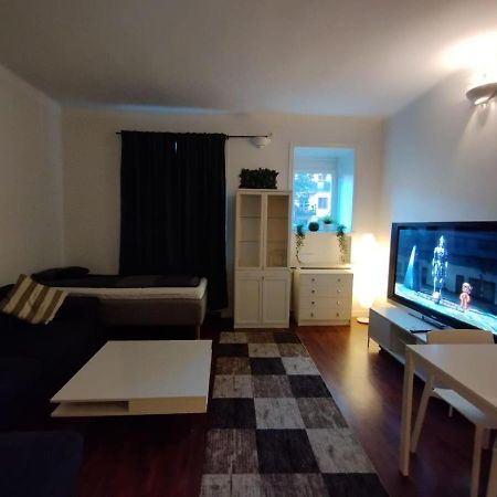 Furnished 58 M2 Restaurant In The Heart Of City ! สต็อกโฮล์ม ภายนอก รูปภาพ