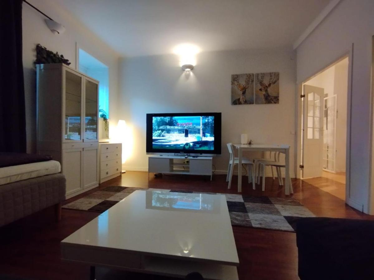 Furnished 58 M2 Restaurant In The Heart Of City ! สต็อกโฮล์ม ภายนอก รูปภาพ