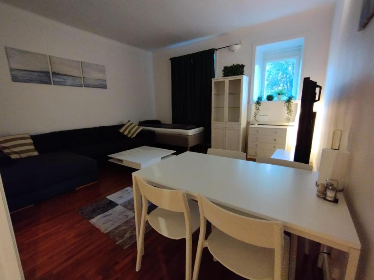 Furnished 58 M2 Restaurant In The Heart Of City ! สต็อกโฮล์ม ภายนอก รูปภาพ